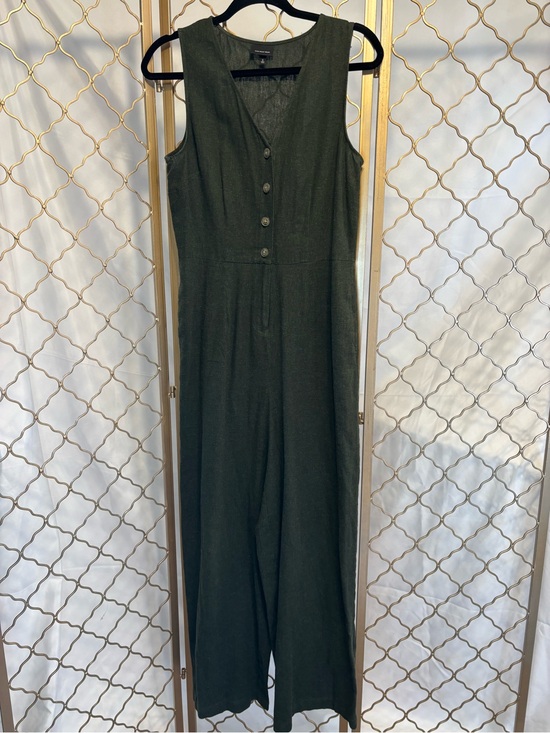 Who What Wear Pants - Who What Wear Olive Sleeveless V-Neck Wide-Leg Jumpsuit with Belt, size S